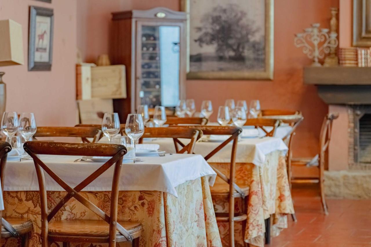 Posada Real Restaurante El Linar Del Zaire บูร์โกออนโด ภายนอก รูปภาพ